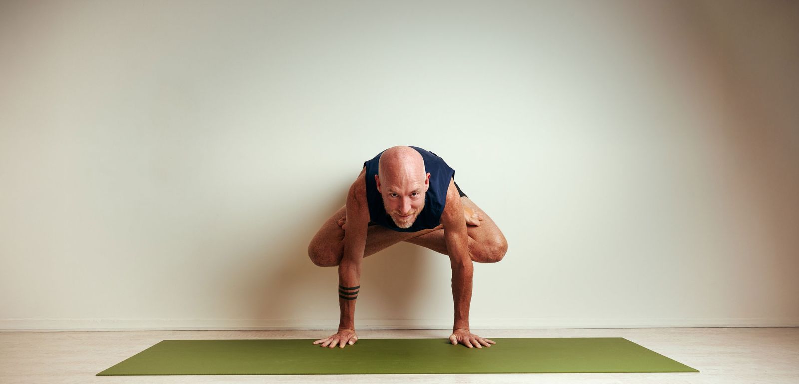 contact yoga minds